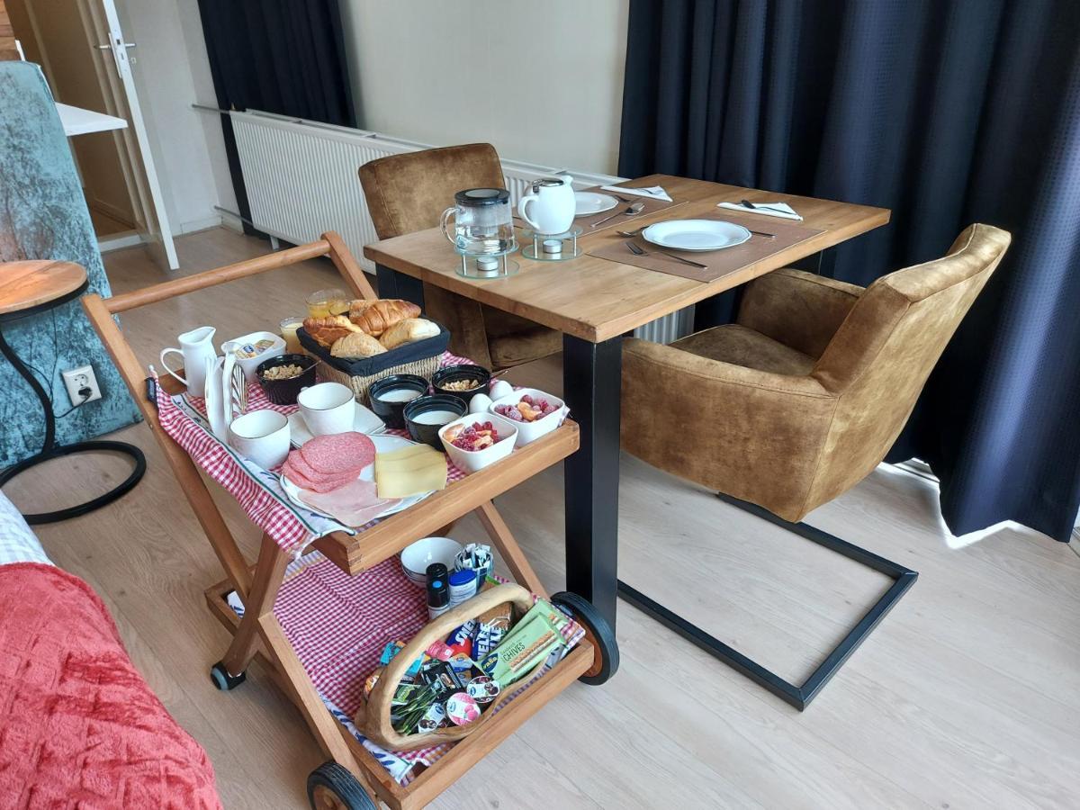 East Meets West Bed And Breakfast 费嫩达尔 外观 照片